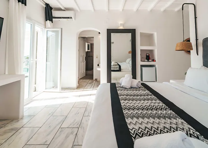 Mr And Mrs White Mykonos 4*