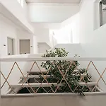 Mr And Mrs White Mykonos Платис Ялос