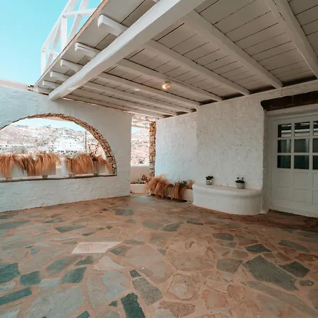 Отель Mr And Mrs White Mykonos