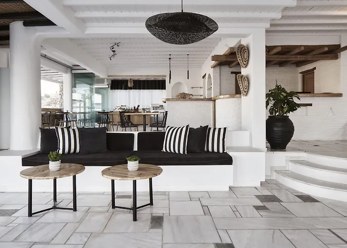 Mr & Mrs White Mykonos Hotel