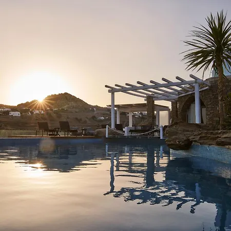 Mr And Mrs White Mykonos Hotel 4*