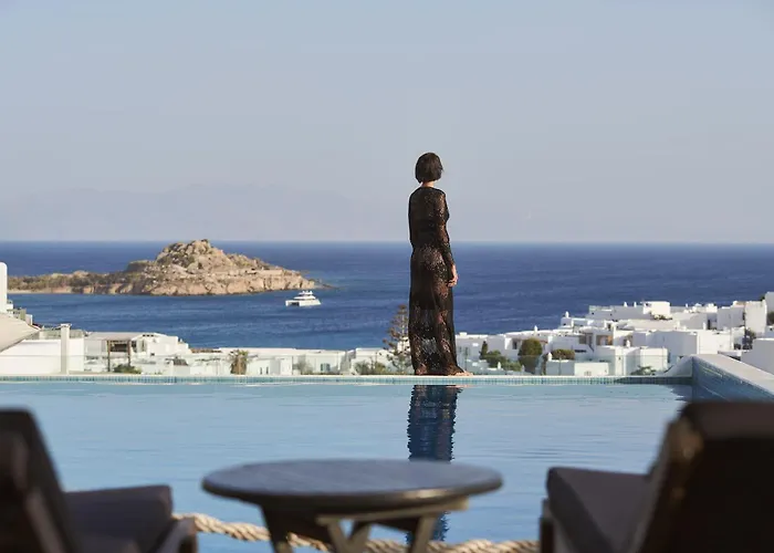 Mr & Mrs White Mykonos プラティス・ヤロス