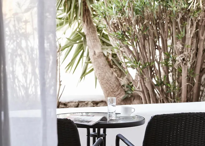 아델마르 호텔 & 스위트 4*