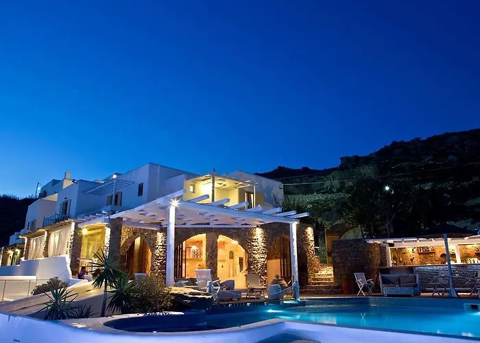 Mr And Mrs White Mykonos