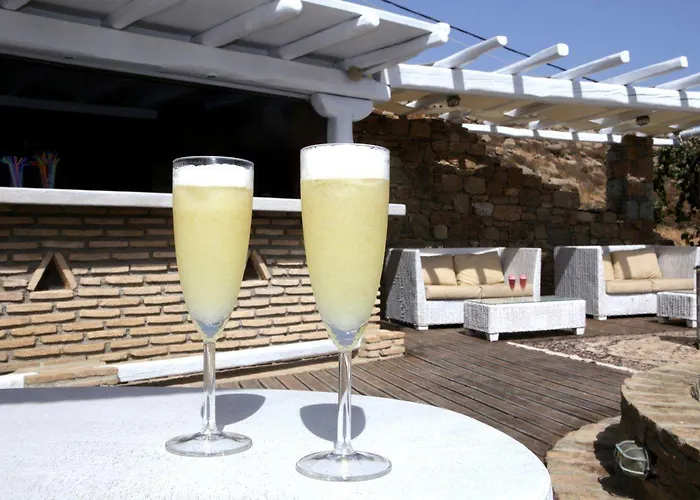 아델마르 호텔 & 스위트 4*